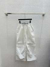 ALO STRAIGHT-LEG PANTS STYLE 84